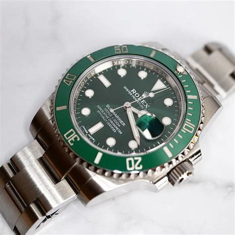 rolex ghiera verde o hulk quale scegliere|rolex hulk green gold dial.